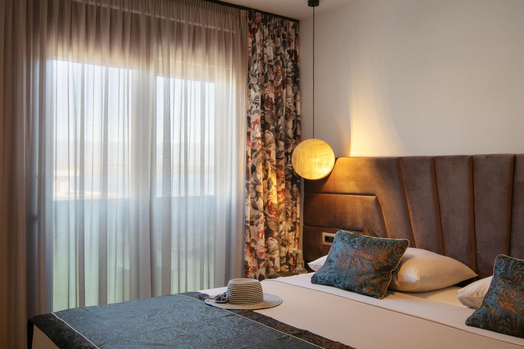 Malibu Imperial Resort Vir Room photo